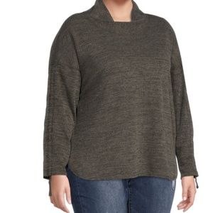 NWT Max Studio Sweater Turtle Neck Cow Neck Green Light weight